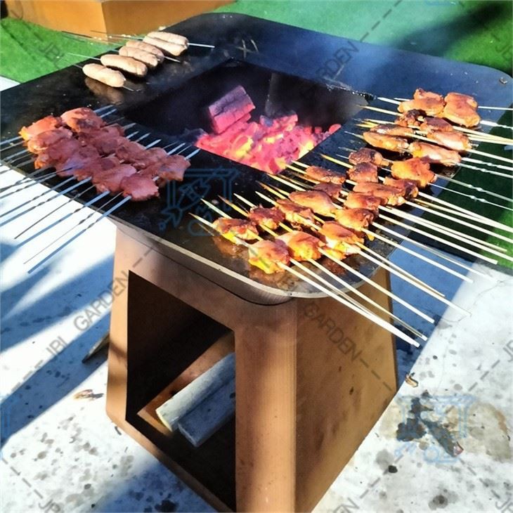 Barbecue Stand Design