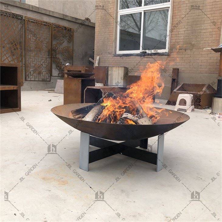 Round Outdoor Corten Steel Fire Wood