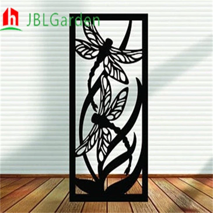 Free Standing Outdoor Privacy Screen