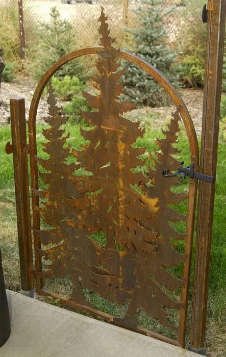 Free Standing Outdoor Privacy Screen