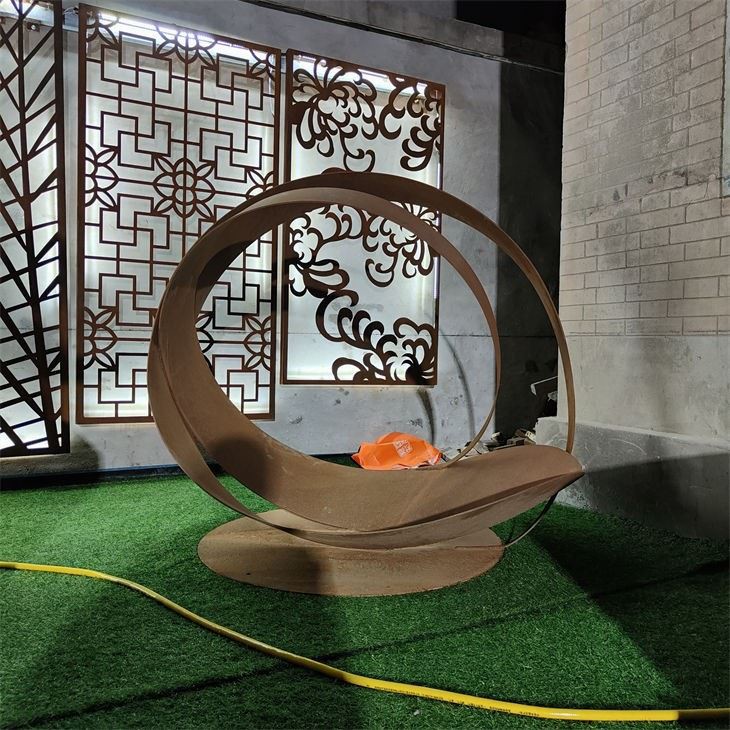 Outdoor Freestanding Sculpture high quality